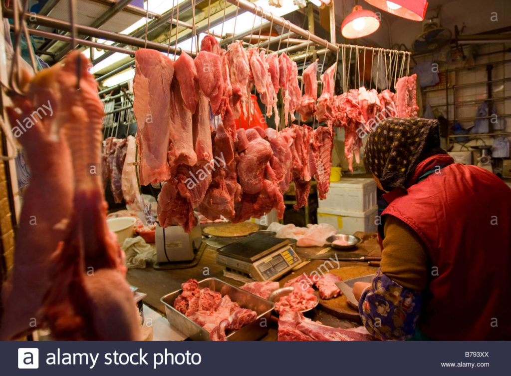 an-open-air-butcher-shop-in-hong-kong-B793XX