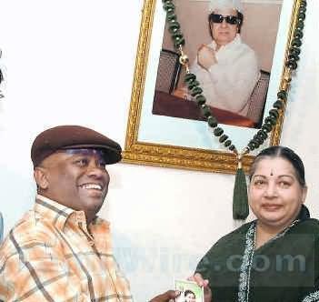 bollywood-actor-senthil-02