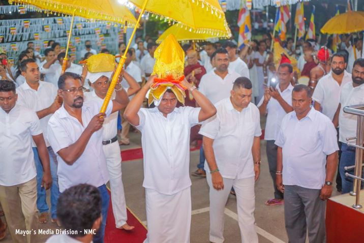 සෞඛ්‍ය නිති රිති එහෙම පිටින්ම උල්ලංඝනය කළ PHI  ලෘ 